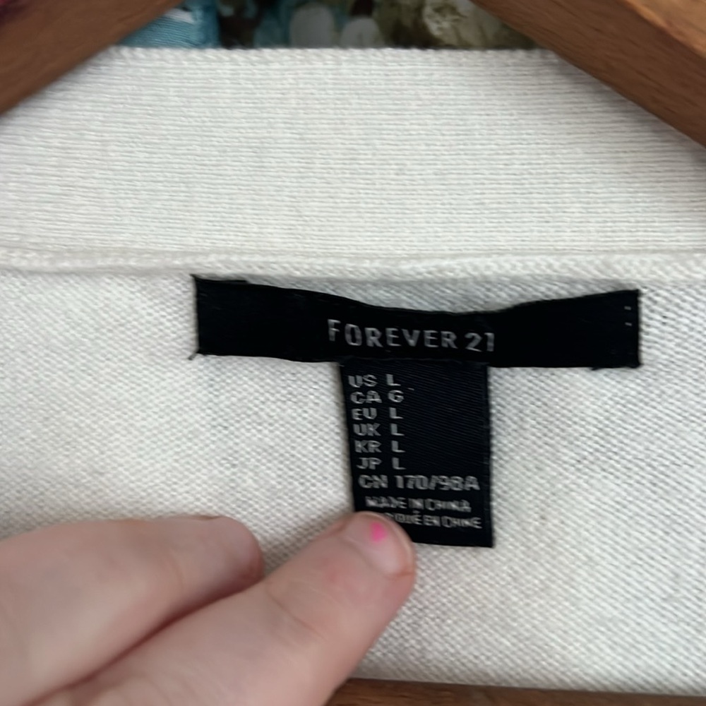 Forever 21 stripped white cardigan - Picture 7 of 11
